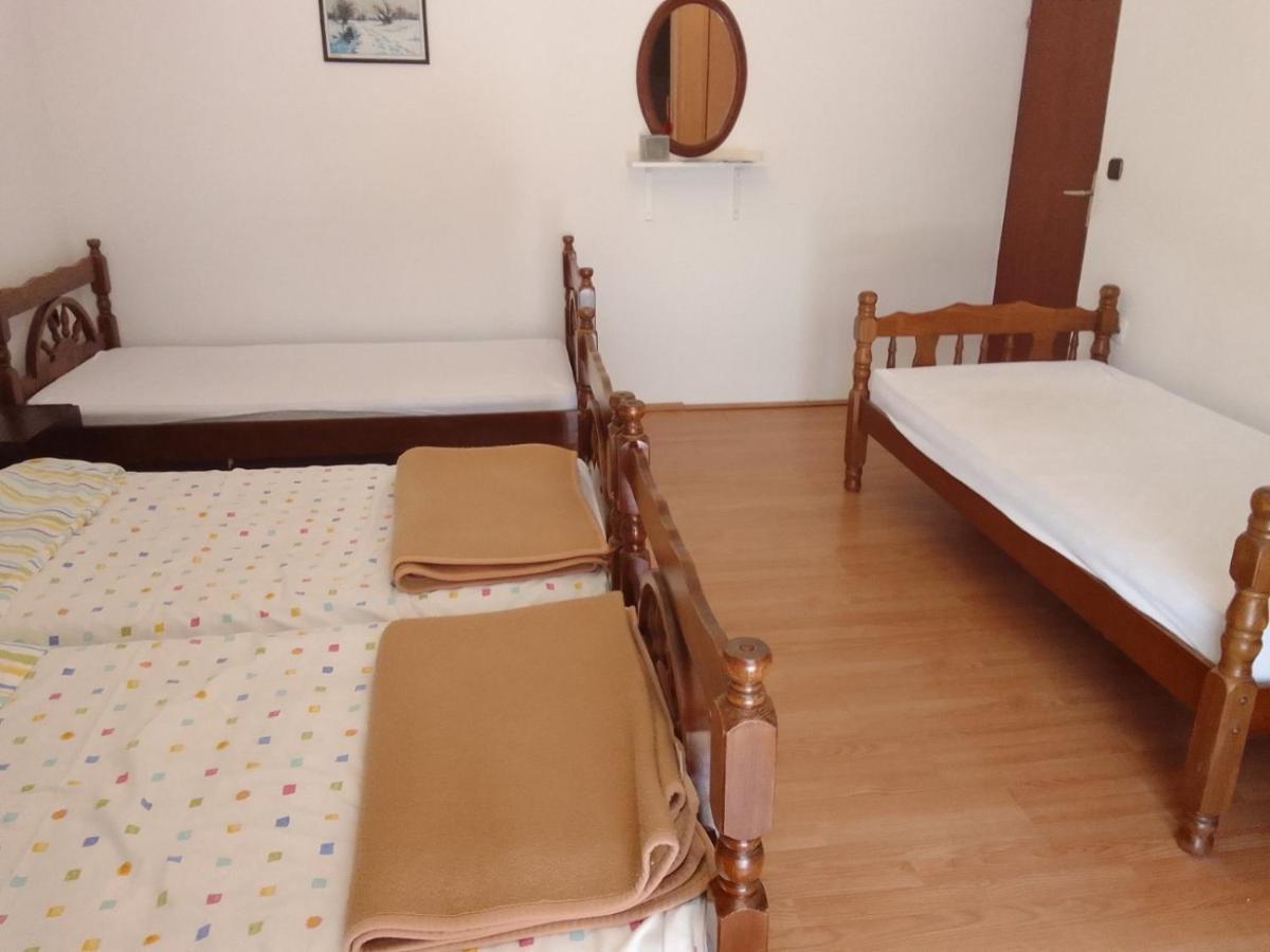 Guesthouse Djurisic Херцег Нови Екстериор снимка