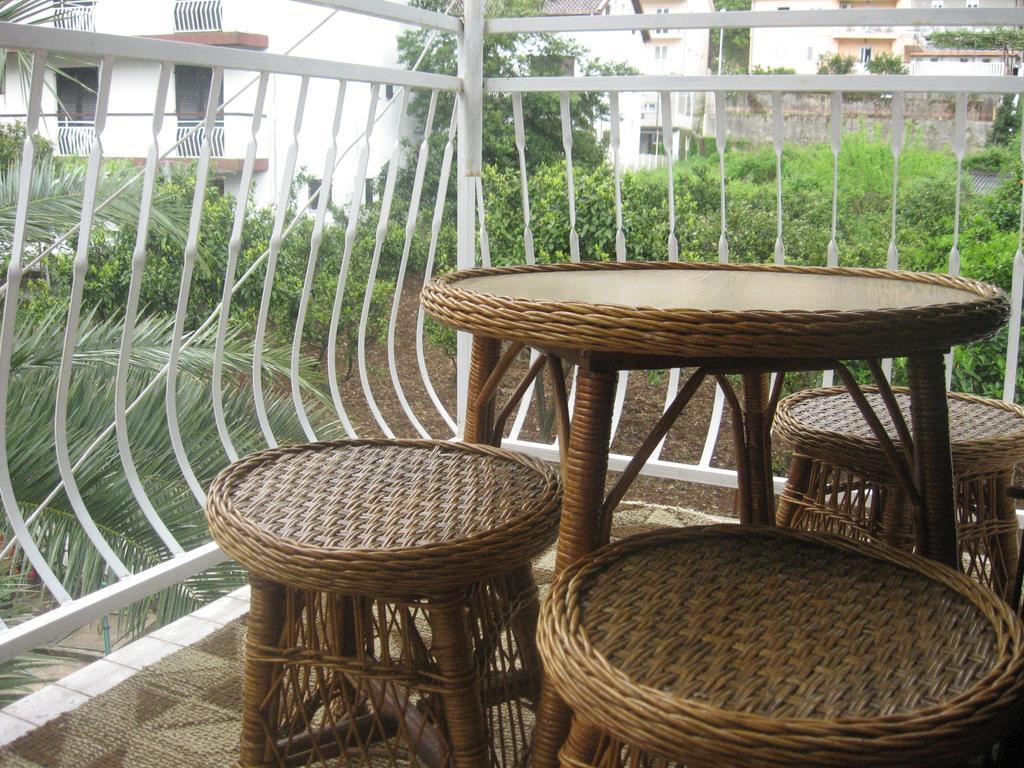 Guesthouse Djurisic Херцег Нови Екстериор снимка